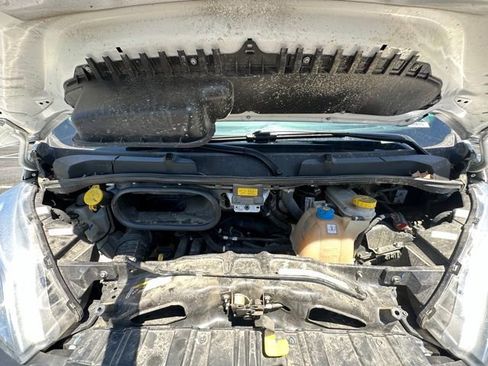 Used 2025 RAM ProMaster 2500 w/ Convenience Group FWD image 13