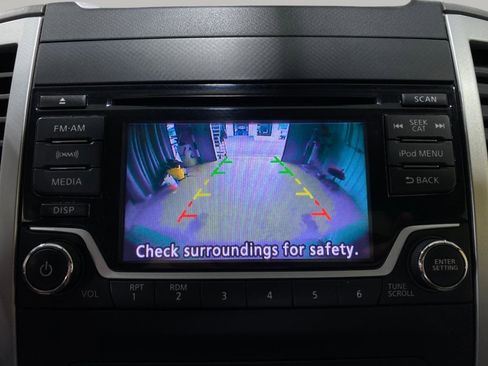 Used 2018 Nissan Frontier SV AWD/4WD image 11