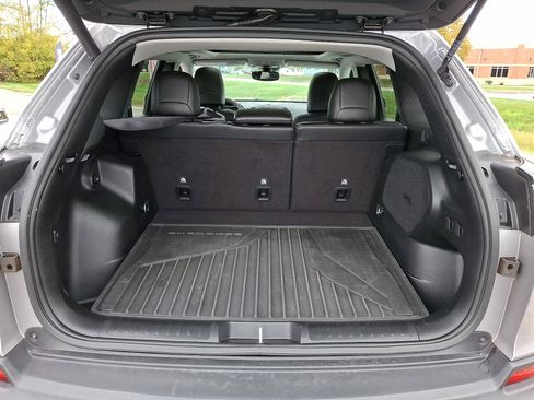 Certified 2022 Jeep Cherokee Latitude Lux w/ Sun & Sound Group image 34