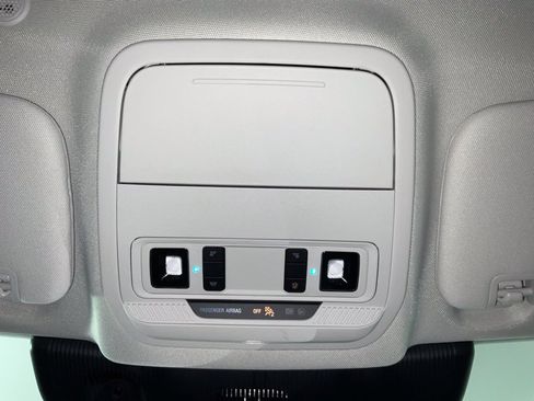 New 2026 Ford Explorer Active w/ Active Comfort Package RWD image 22