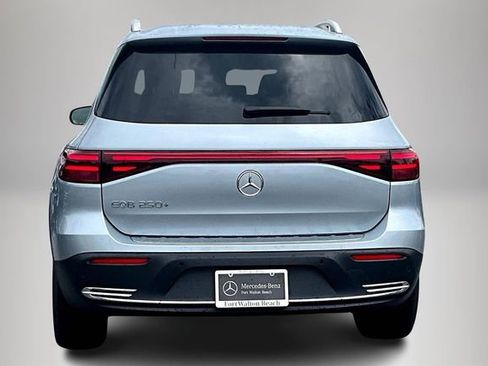 New 2025 Mercedes-Benz EQB 250+ image 3