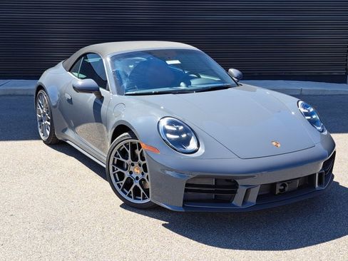 Used 2026 Porsche 911 Carrera image 9