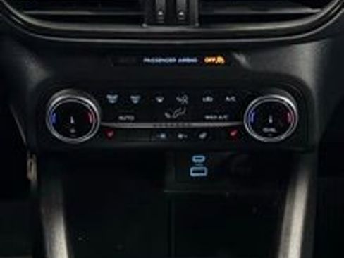 Used 2023 Ford Escape ST-Line AWD/4WD image 17