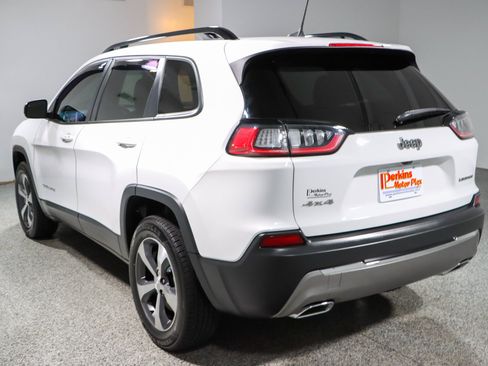Used 2022 Jeep Cherokee Limited AWD/4WD image 9
