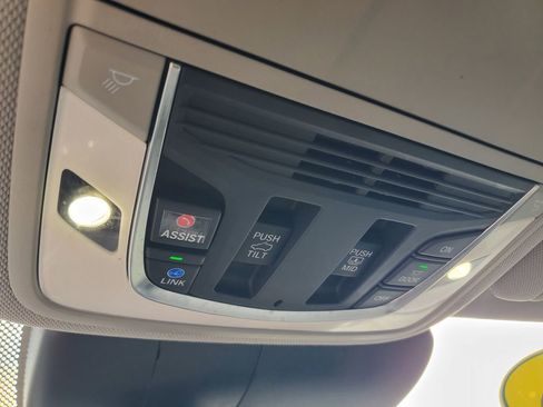 Used 2023 Acura RDX w/ Technology Package image 35