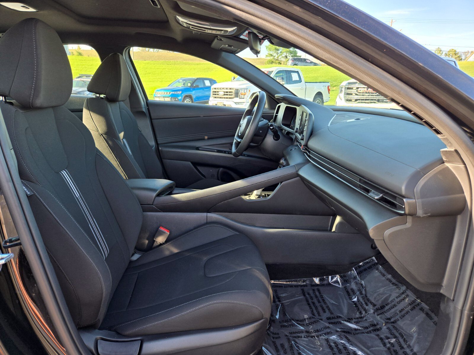 Used 2026 Hyundai Elantra SEL Sport Premium FWD image 18