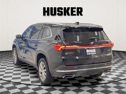 Certified 2025 Buick Enclave Preferred image 5