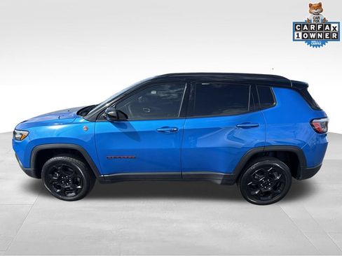 Used 2023 Jeep Compass Trailhawk w/ Trailhawk Convenience Group AWD/4WD image 6