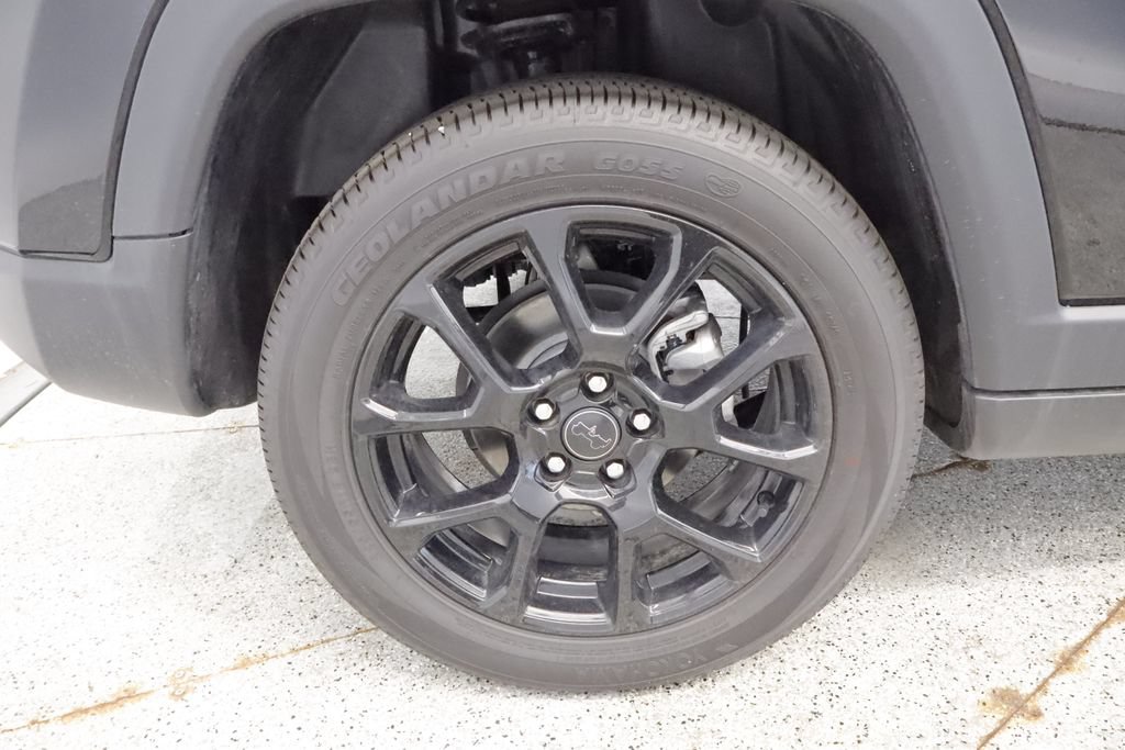 New 2026 Jeep Compass Latitude AWD/4WD image 8