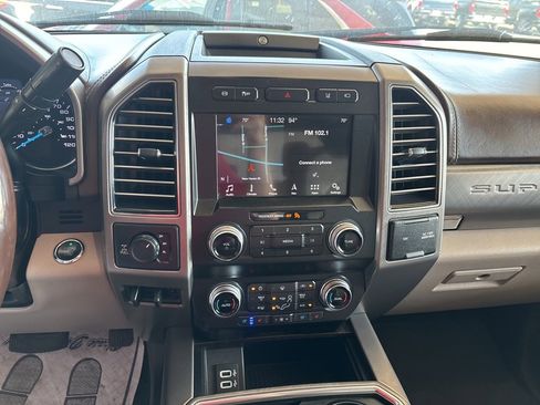 Used 2019 Ford F250 Limited image 12