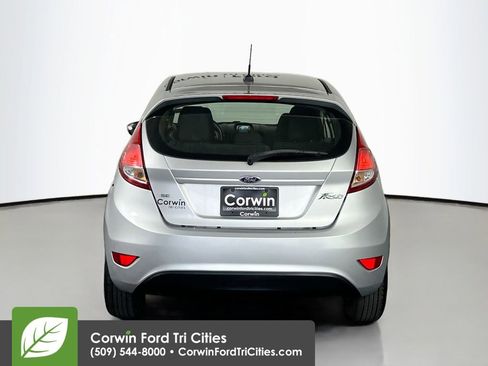 Used 2015 Ford Fiesta SE image 13