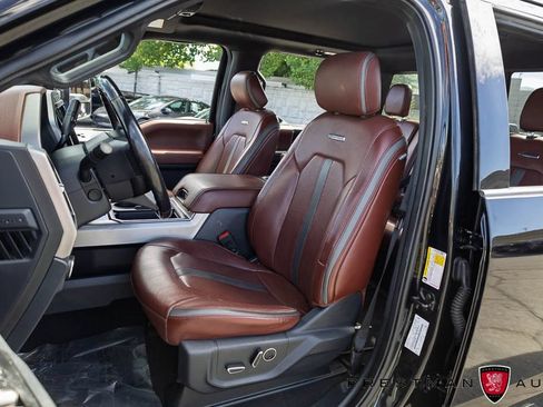 Used 2022 Ford F350 Platinum w/ FX4 Off-Road Package AWD/4WD image 26