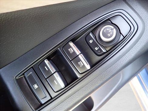 Used 2021 Subaru Ascent Premium w/ Convenience Package AWD/4WD image 16