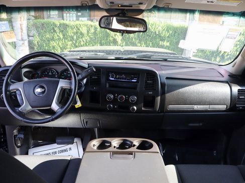 Used 2010 Chevrolet Silverado 1500 LT w/ Power Pack Plus image 24