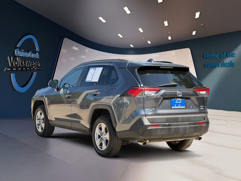 Used 2025 Toyota RAV4 XLE AWD/4WD image 7