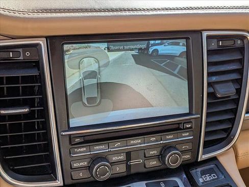 Used 2013 Porsche Panamera S image 15
