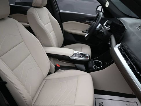 Used 2025 BMW X1 xDrive28i w/ Convenience Package AWD/4WD image 38