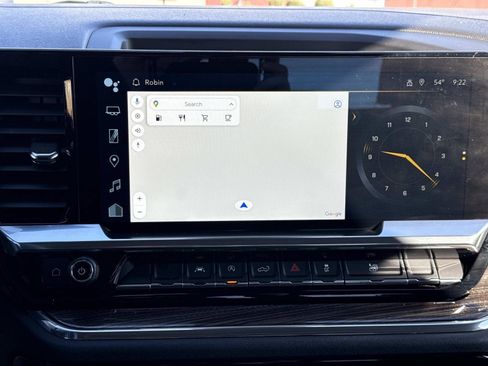 Used 2024 Chevrolet Silverado 1500 LT image 3