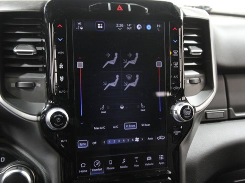 Used 2024 RAM 1500 Big Horn image 10