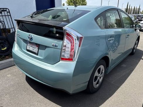 Used 2013 Toyota Prius Two FWD image 5