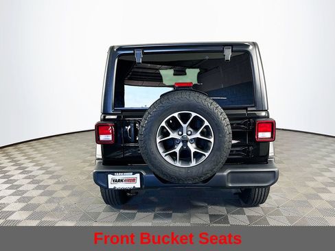 Used 2024 Jeep Wrangler Unlimited Sport AWD/4WD image 10