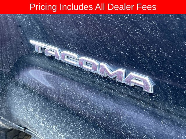 Used 2021 Toyota Tacoma TRD Off-Road w/ Technology Package AWD/4WD image 3