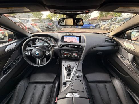 Used 2017 BMW M6 Convertible RWD image 28