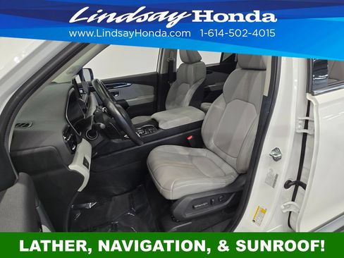 Used 2023 Honda Pilot Touring image 12