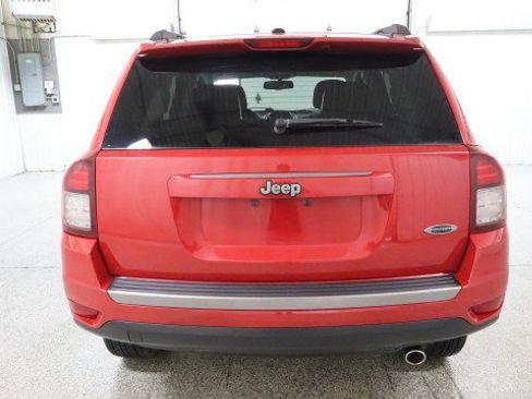 Used 2017 Jeep Compass Sport w/ Power Value Group FWD image 8