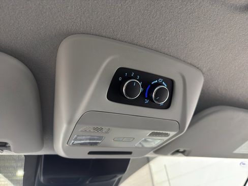 Used 2024 Ford Transit 350 XLT image 30