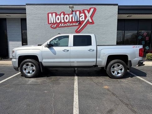Used 2017 Chevrolet Silverado 1500 LTZ Z71 w/ LTZ Plus Package AWD/4WD image 1