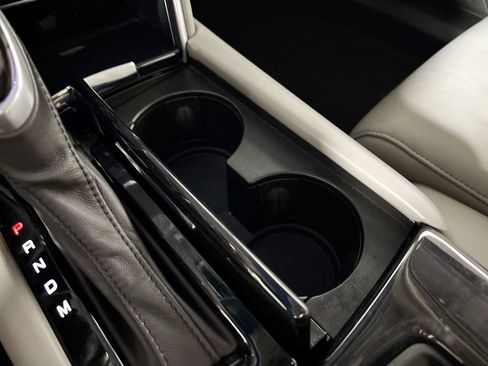 Used 2017 Cadillac XTS Luxury image 15