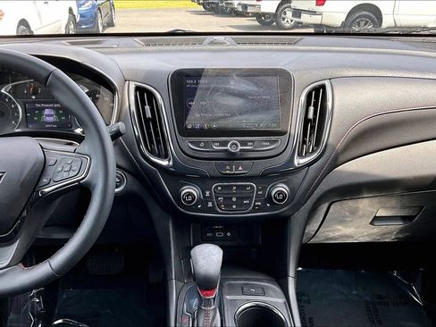 Used 2023 Chevrolet Equinox RS FWD image 11