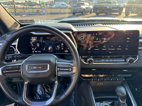 Used 2024 GMC Canyon Elevation w/ Trailering Package AWD/4WD image 13