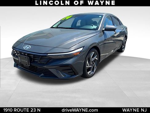 Used 2024 Hyundai Elantra Limited FWD image 1