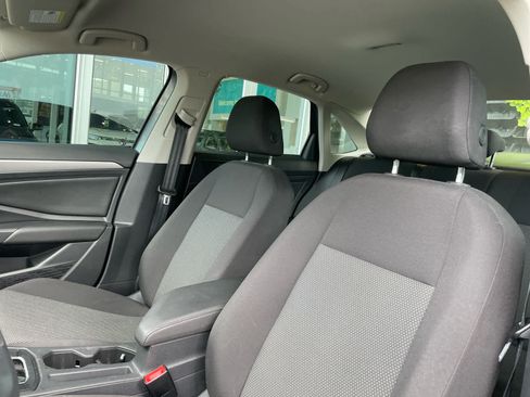 Used 2021 Volkswagen Jetta S w/ Driver Assistance Package FWD image 11