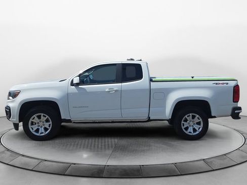 Used 2022 Chevrolet Colorado LT w/ Fleet Safety Package AWD/4WD image 2