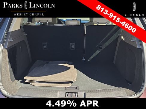 Certified 2023 Lincoln Corsair Reserve image 8