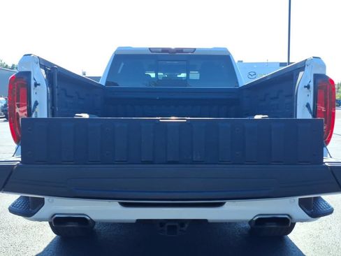 Used 2024 GMC Sierra 1500 Denali w/ Denali Reserve Package AWD/4WD image 10
