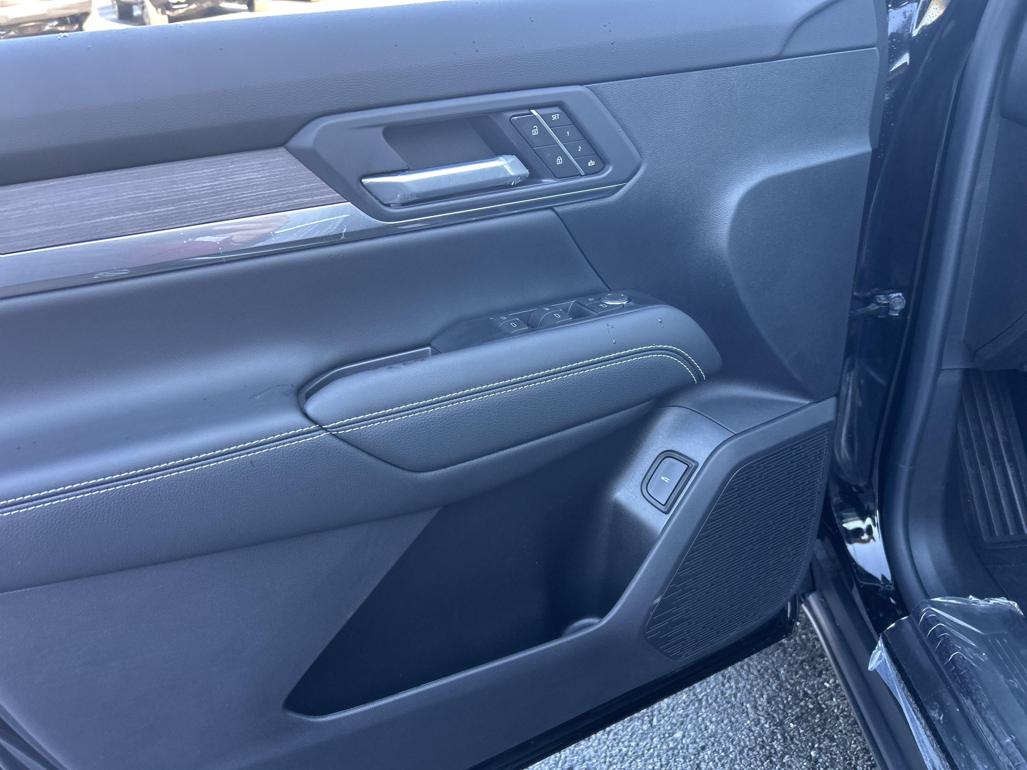 New 2027 GMC Terrain Denali w/ LPO, Floor Liner Package AWD/4WD image 19