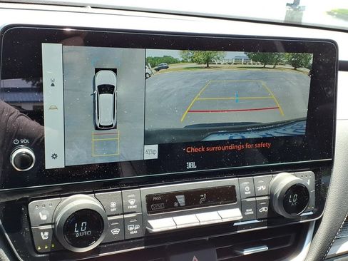 Used 2026 Toyota Grand Highlander AWD image 17