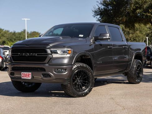 Used 2019 RAM 1500 Laramie AWD/4WD image 2