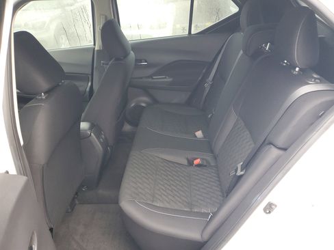 Used 2021 Nissan Kicks SV image 15