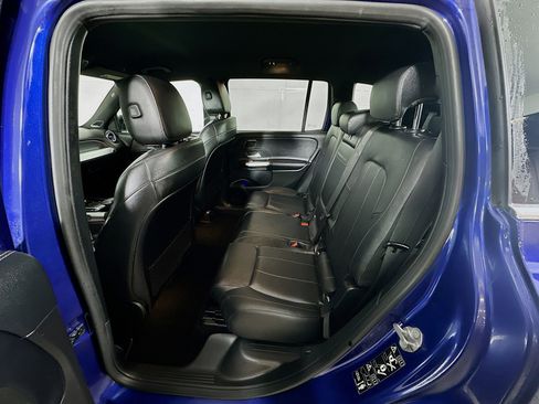 Certified 2021 Mercedes-Benz GLB 250 4MATIC image 24