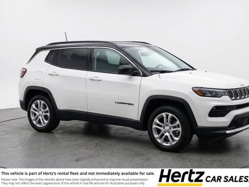 Used 2025 Jeep Compass Limited image 1