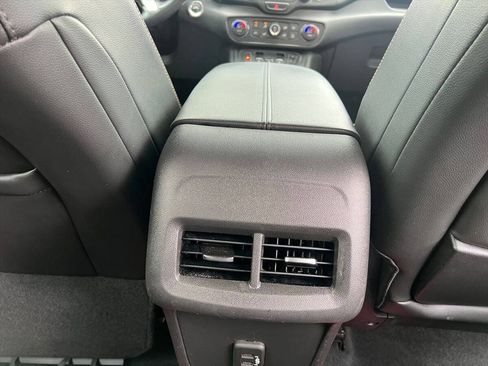 Used 2020 GMC Terrain SLT w/ Preferred Package FWD image 15