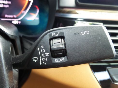Used 2023 BMW 540i w/ M Sport Package RWD image 44
