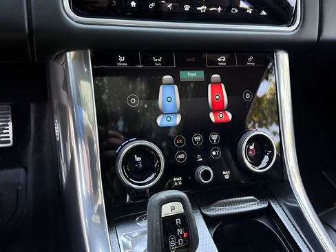 Used 2019 Land Rover Range Rover Sport HST AWD/4WD image 10
