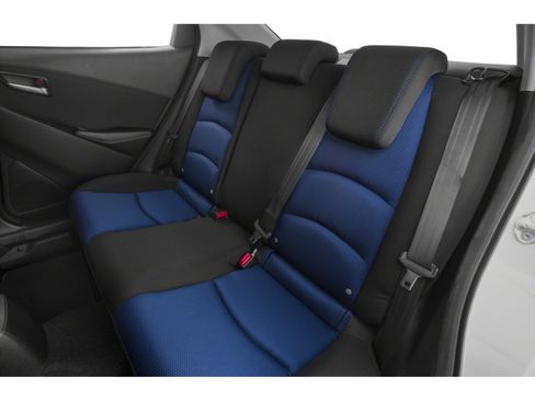 Used 2019 Toyota Yaris XLE FWD image 11