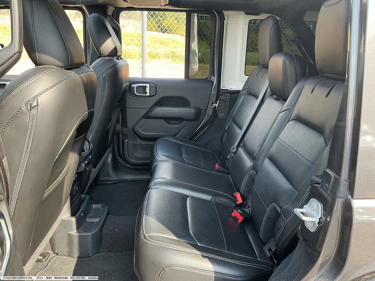 Used 2021 Jeep Wrangler Unlimited Sahara w/ Safety Group AWD/4WD image 9